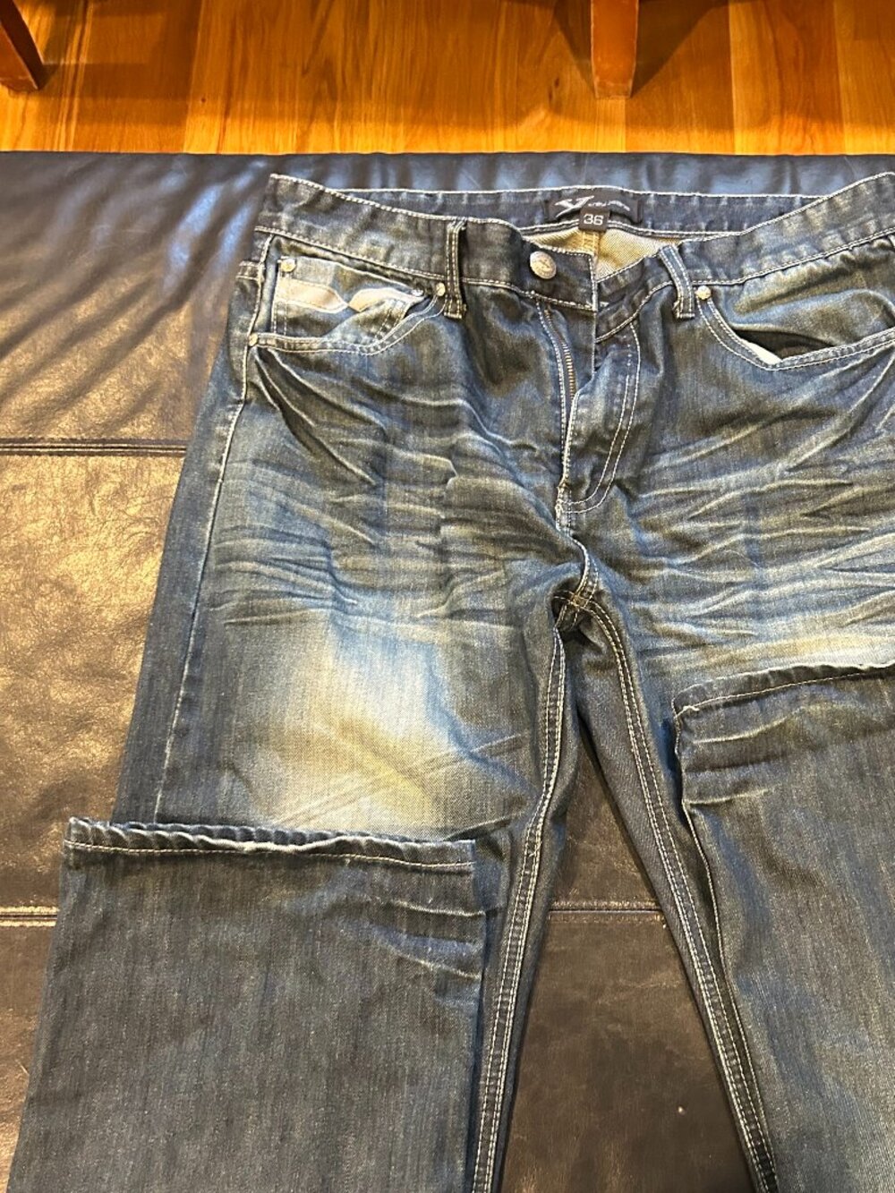 Xray bootleg distressed jeans, Sz 36